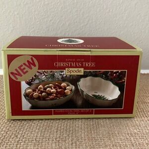 Spode Christmas Tree Fluted Oval Dish